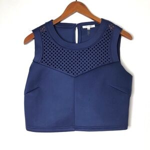 HYPR Scuba Material Crop Top Medium‎